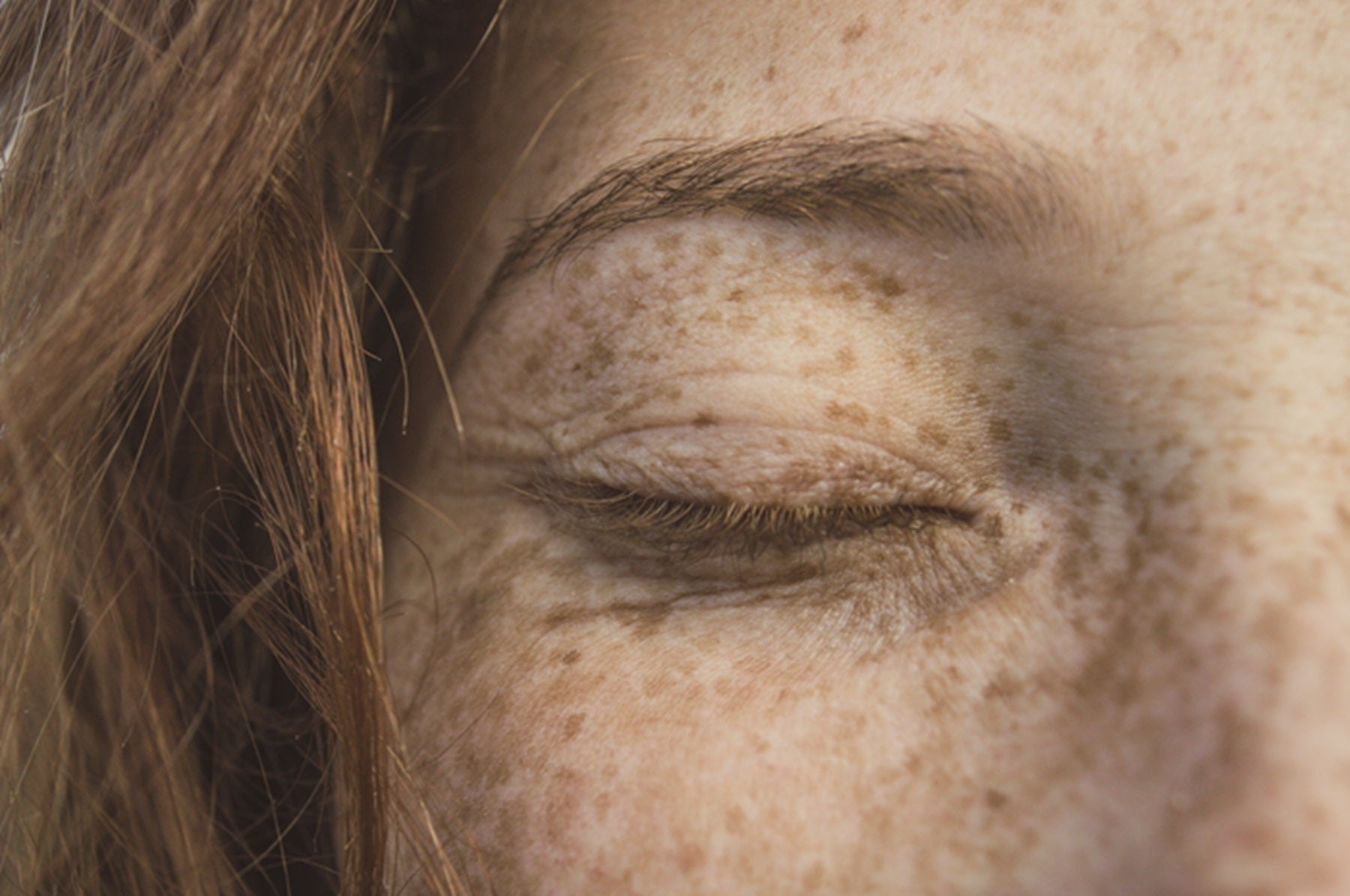 Nurturing Your Skin's Microbiome: The Importance of Natural Skincare Products